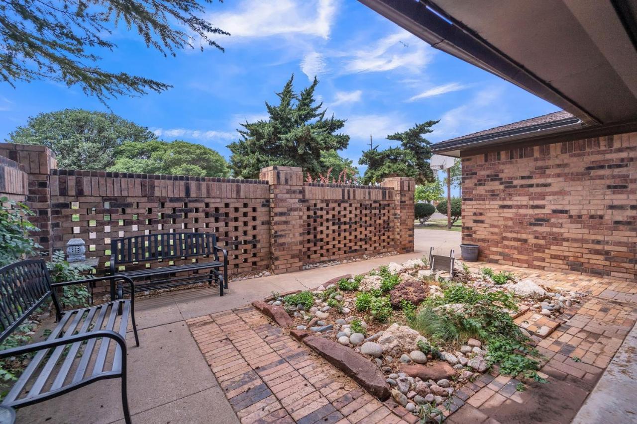 Homestead House - In Shadow Hills Golf Course Division Home 拉伯克 外观 照片